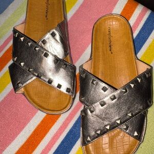 Comfortview Metallic Studded Sandals